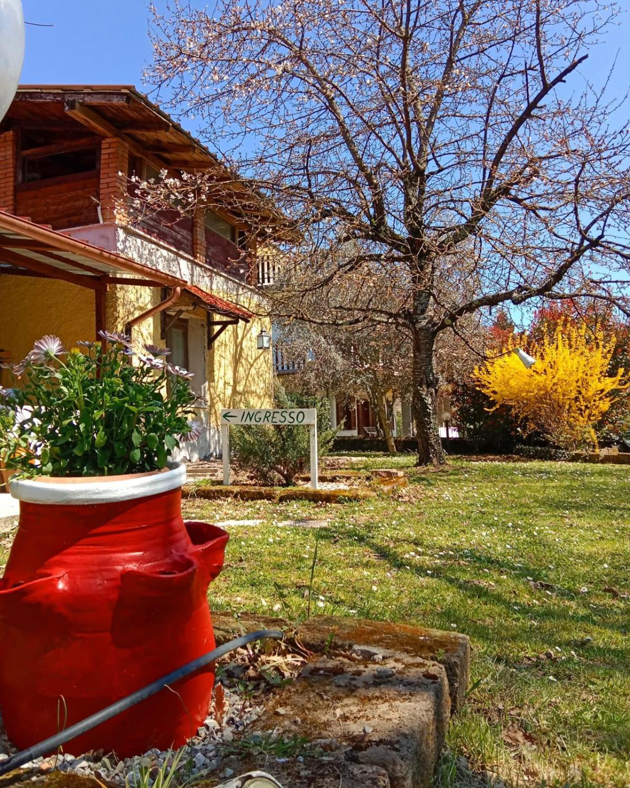 La Grotta Bed And Breakfast Castel Giorgio Exterior photo